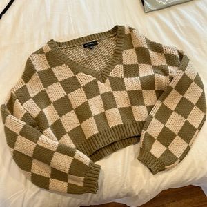 Grey Bandit Cropped Chunky Sweater